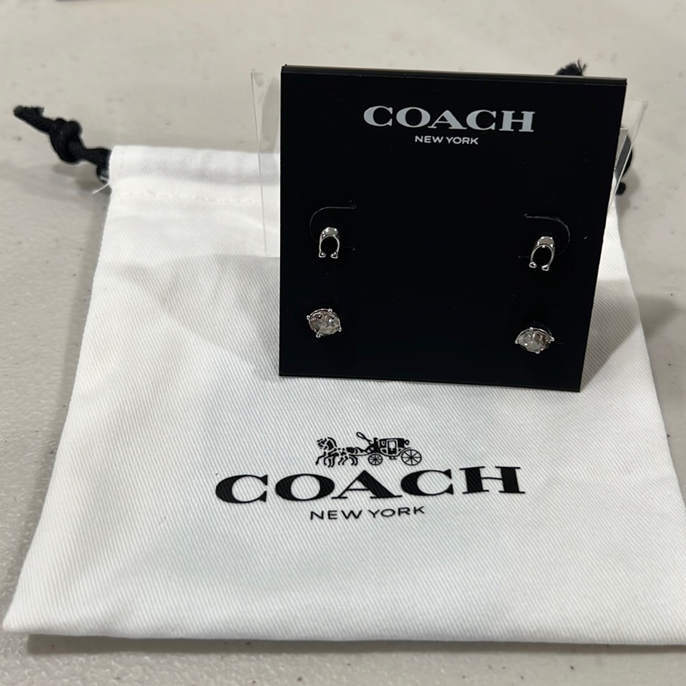 BNWT COACH Signature C And Stone Stud Earrings Set in Silver 2 pairs